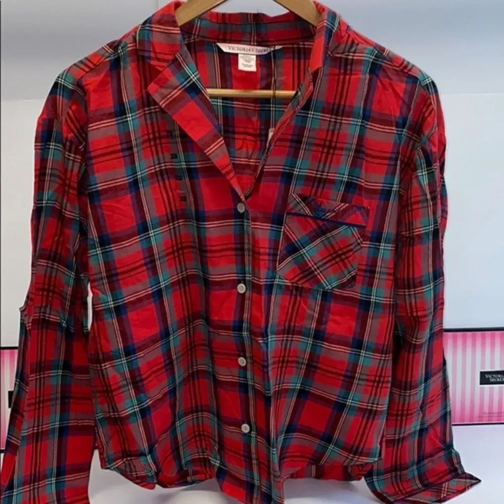 NWT VICTORIA SECRET Christmas PAJAMA Set